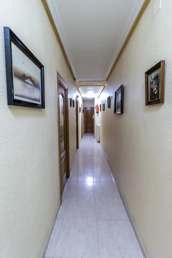 Pension Virginia By Vivere Stays سلامنكا المظهر الخارجي الصورة