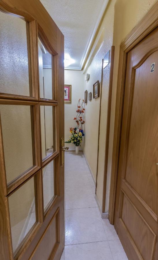 Pension Virginia By Vivere Stays سلامنكا المظهر الخارجي الصورة